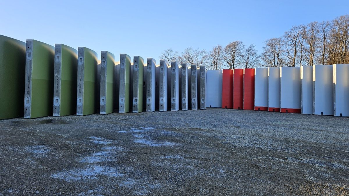 Anlieferung Betonturm